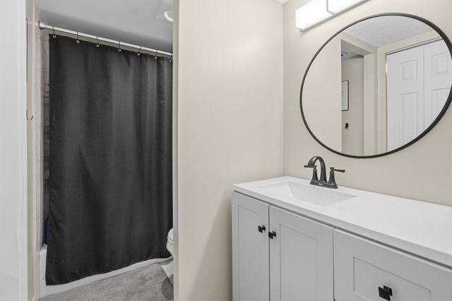 9410 Poinciana Place 108, Davie, FL 33324