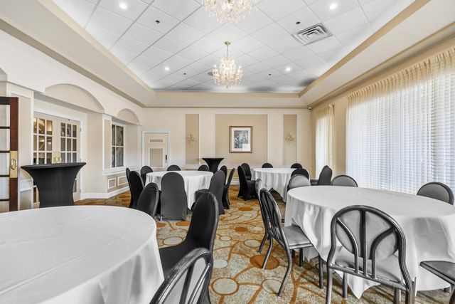 9410 Poinciana Place 108, Davie, FL 33324