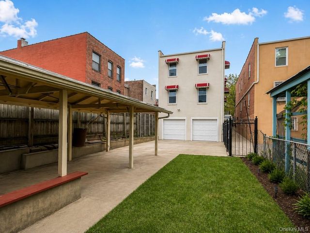 3360 Holland Avenue, Bronx, NY 10467