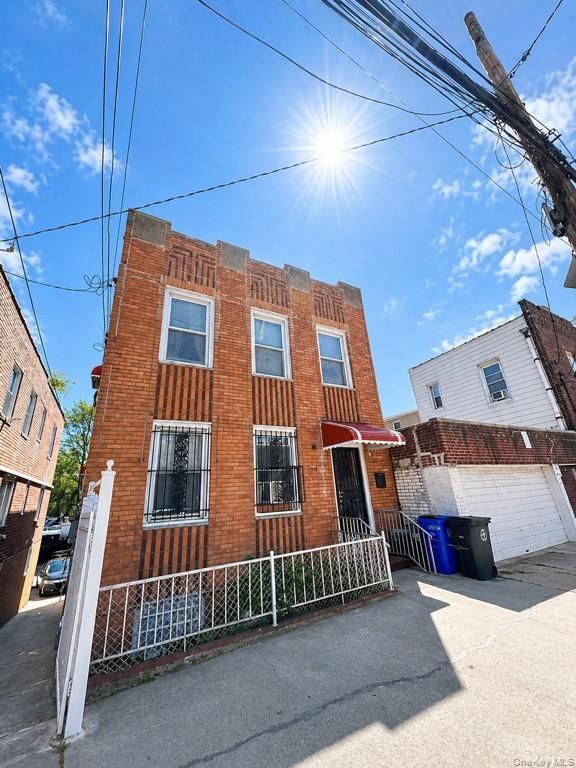 3360 Holland Avenue, Bronx, NY 10467