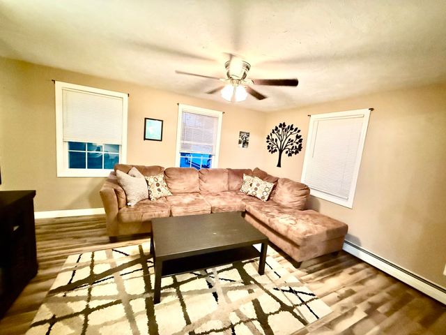 217 Dudley Southbridge Rd, Dudley, MA 01571