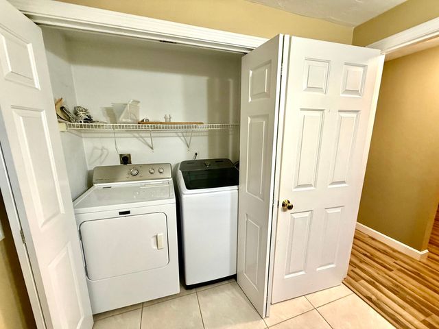217 Dudley Southbridge Rd, Dudley, MA 01571
