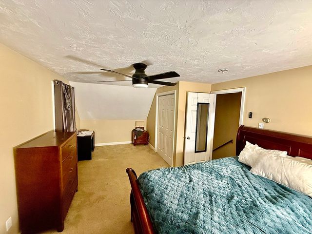 217 Dudley Southbridge Rd, Dudley, MA 01571