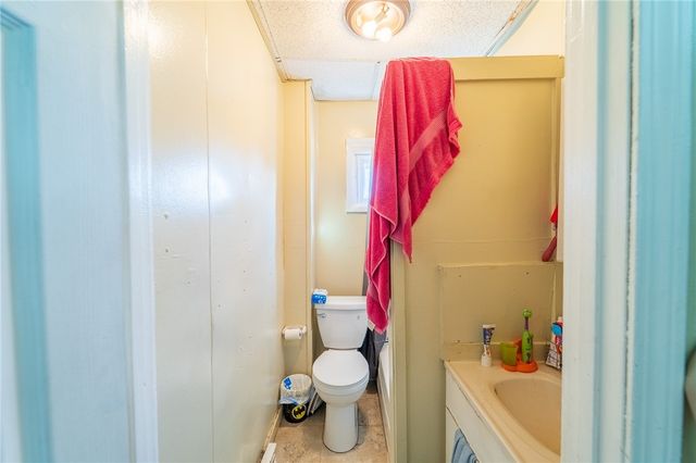 81 Columbus Avenue, Pawtucket, RI 02860