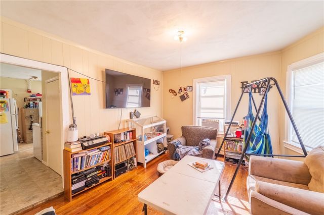 81 Columbus Avenue, Pawtucket, RI 02860