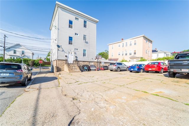 81 Columbus Avenue, Pawtucket, RI 02860