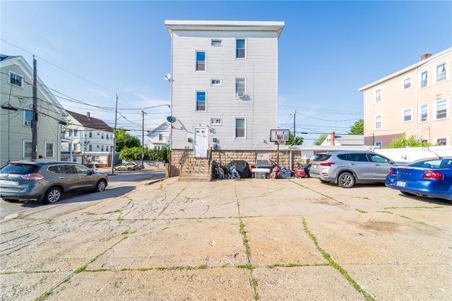 81 Columbus Avenue, Pawtucket, RI 02860