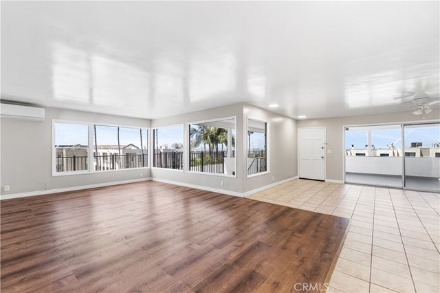 2699 E 20th, Signal Hill, CA 90755