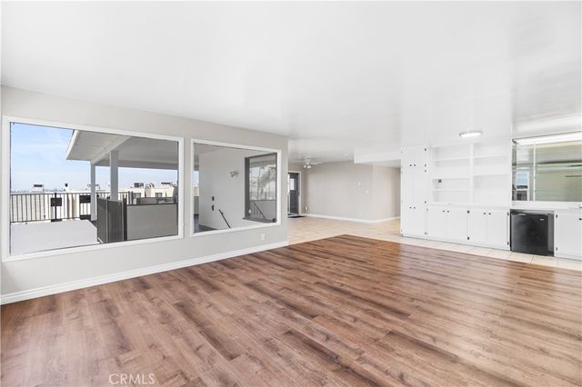 2699 E 20th, Signal Hill, CA 90755