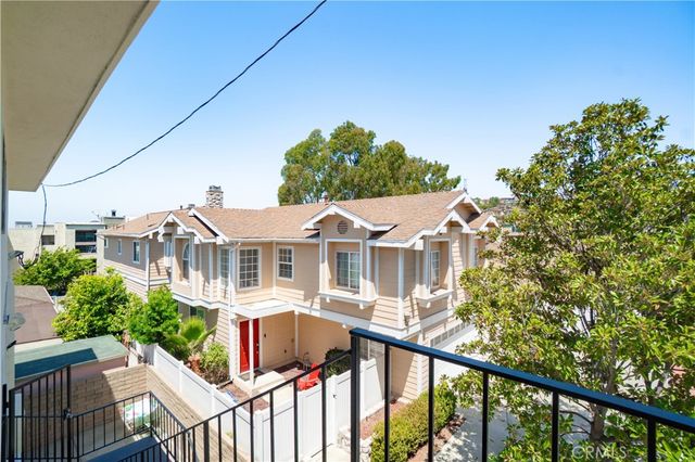 2699 E 20th, Signal Hill, CA 90755