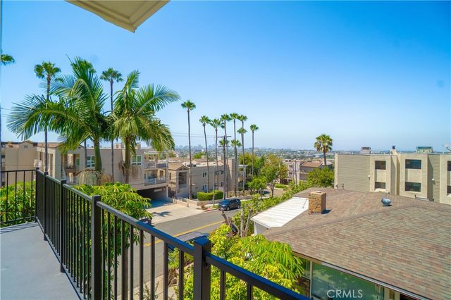 2699 E 20th, Signal Hill, CA 90755