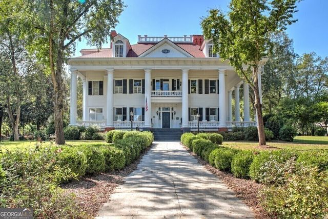 105 Southview Drive, Ellenwood, GA 30294