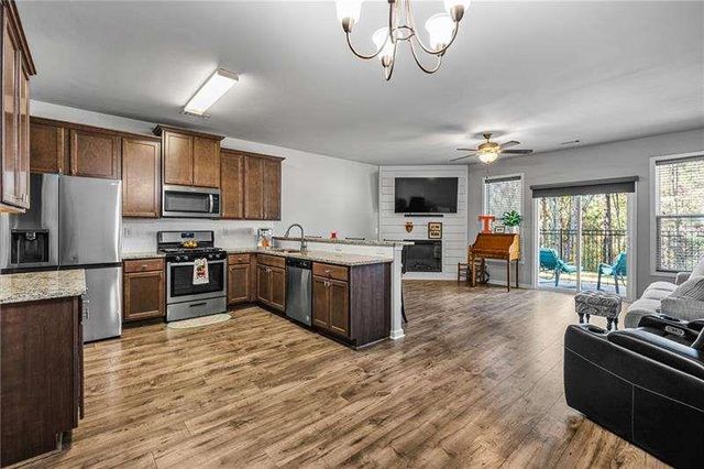 4765 Beacon Ridge Lane, Flowery Branch, GA 30542