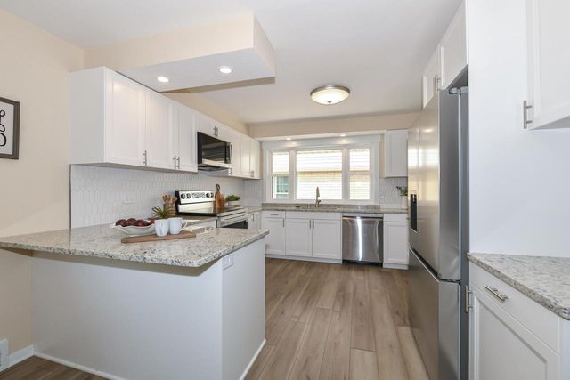 5659 S Quality AVENUE, Cudahy, WI 53110