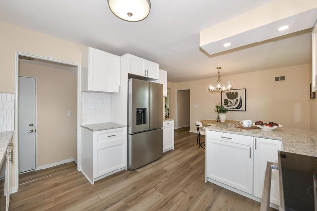 5659 S Quality AVENUE, Cudahy, WI 53110