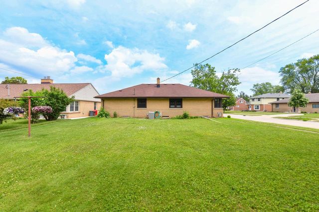 5659 S Quality AVENUE, Cudahy, WI 53110