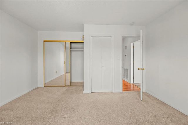 3520 Heathrow Drive, Winston-salem, NC 27127