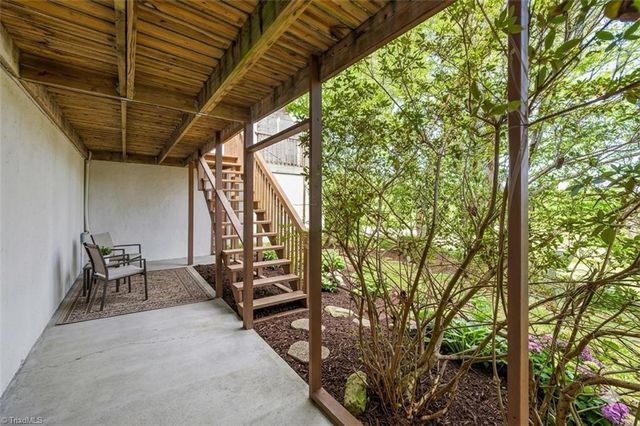 3520 Heathrow Drive, Winston-salem, NC 27127