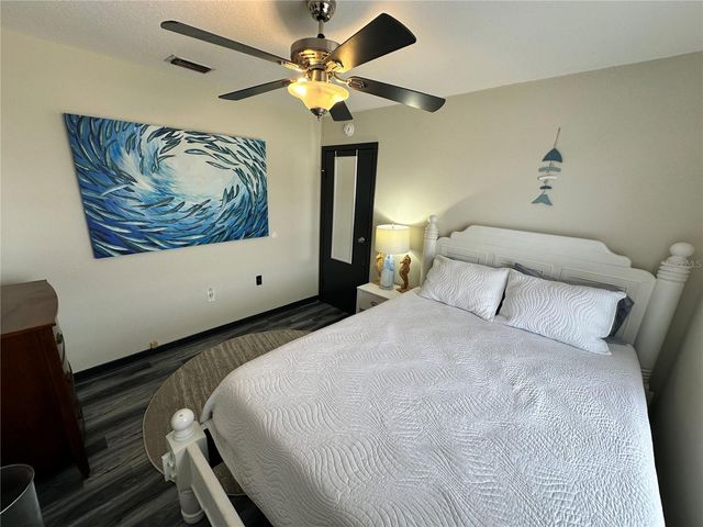 4536 86TH STREET W, Bradenton, FL 34210