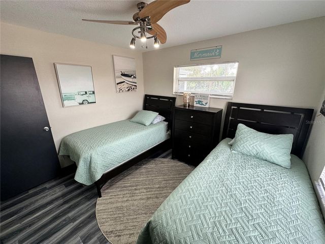 4536 86TH STREET W, Bradenton, FL 34210