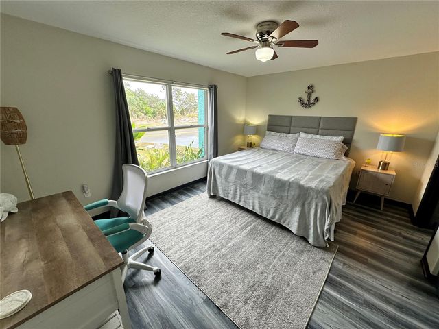 4536 86TH STREET W, Bradenton, FL 34210