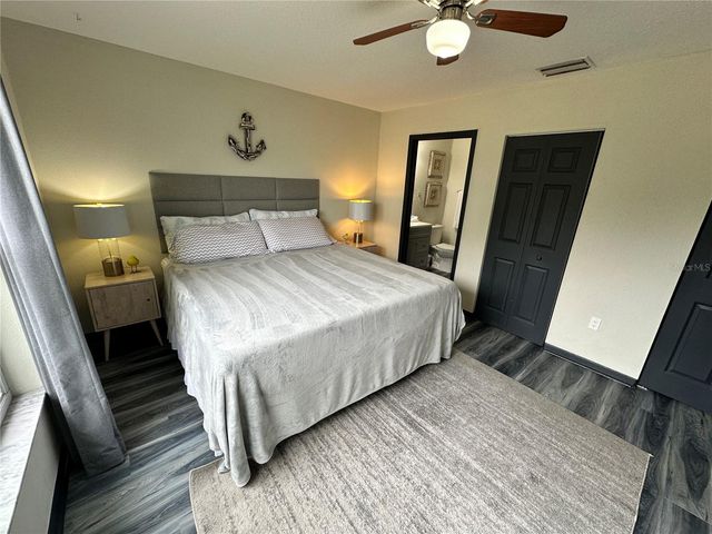 4536 86TH STREET W, Bradenton, FL 34210