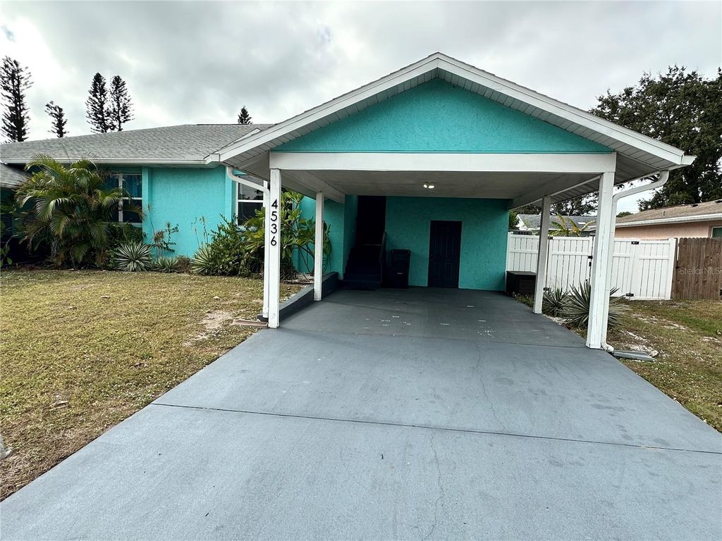 4536 86TH STREET W, Bradenton, FL 34210