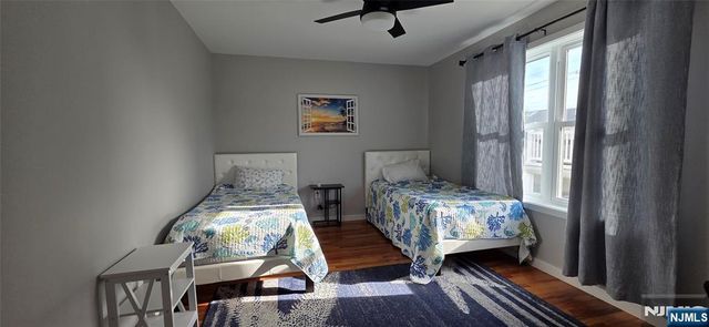 233 Dewey Drive, Toms River, NJ 08751