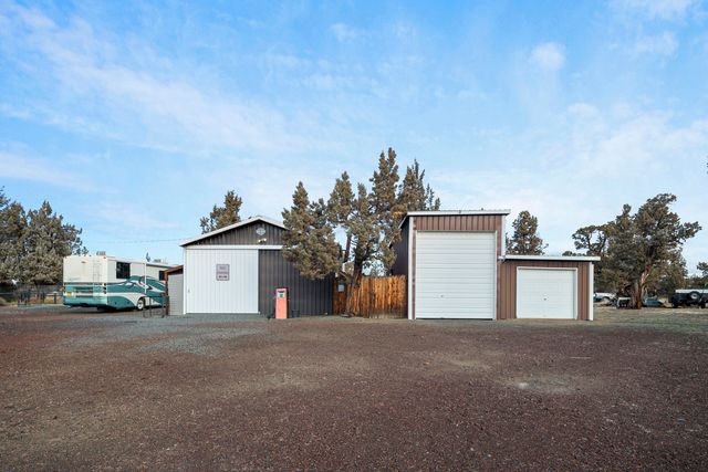 4572 NW 49th Lane NW, Redmond, OR 97756