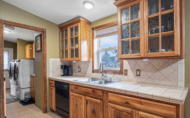 4572 NW 49th Lane NW, Redmond, OR 97756