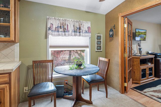 4572 NW 49th Lane NW, Redmond, OR 97756