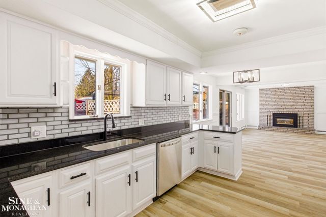 3075 Westcott Drive, Port Huron Twp, MI 48060