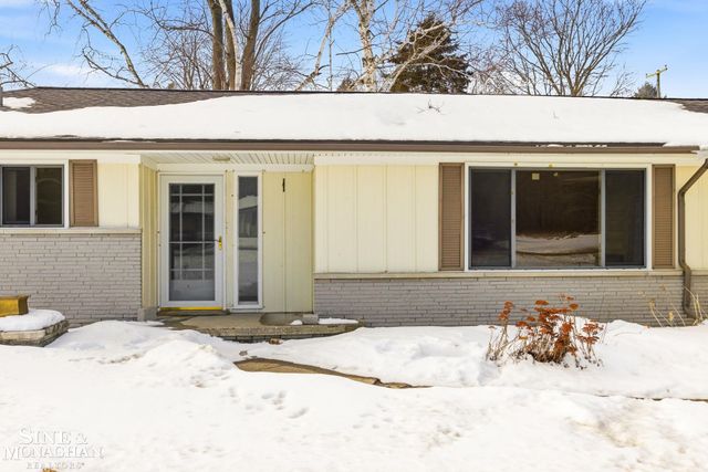 3075 Westcott Drive, Port Huron Twp, MI 48060