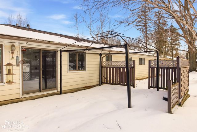 3075 Westcott Drive, Port Huron Twp, MI 48060