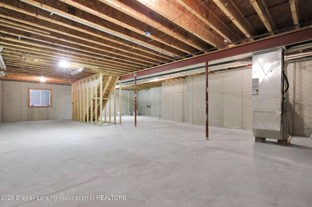 4345 Keelson Drive, Lansing, MI 48911