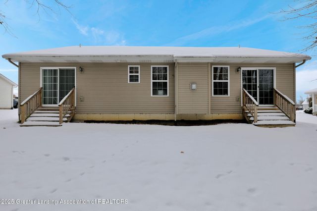 4345 Keelson Drive, Lansing, MI 48911