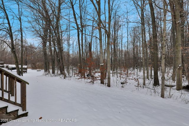 4345 Keelson Drive, Lansing, MI 48911