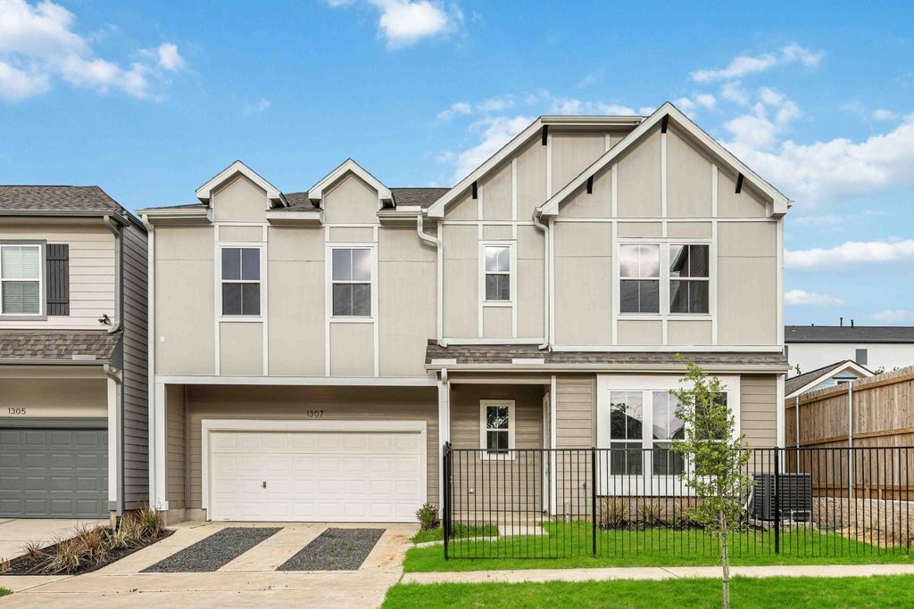 1307 Beachton Street, Houston, TX 77007