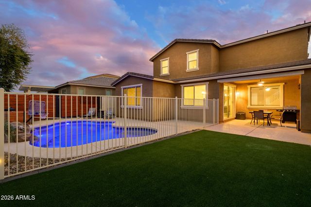 12248 W COUNTRY CLUB Court, Sun City, AZ 85373