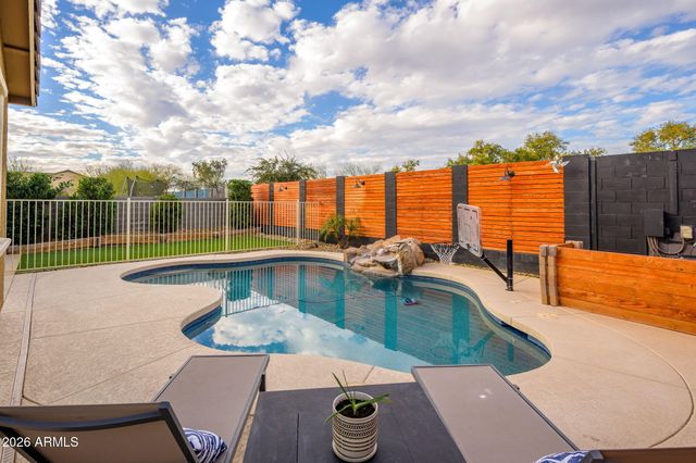 12248 W COUNTRY CLUB Court, Sun City, AZ 85373