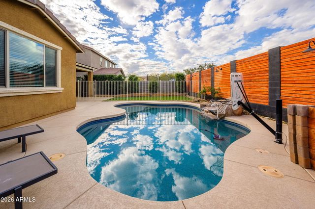12248 W COUNTRY CLUB Court, Sun City, AZ 85373