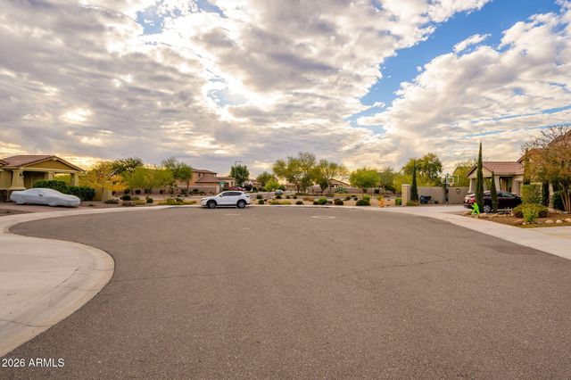 12248 W COUNTRY CLUB Court, Sun City, AZ 85373