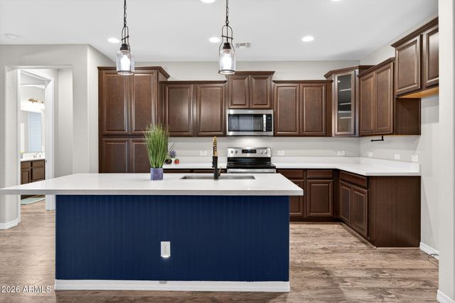 12248 W COUNTRY CLUB Court, Sun City, AZ 85373