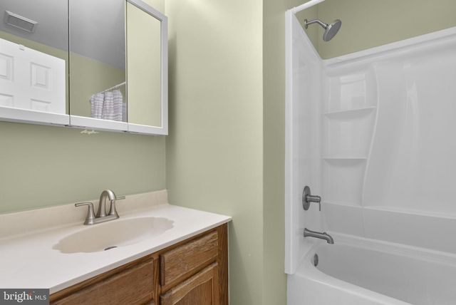 104 KESTREL CT, Gaithersburg, MD 20879