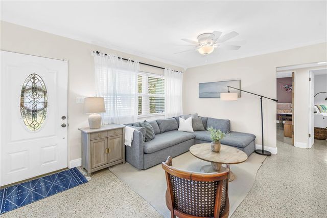 4039 ALBERCA WAY S, St Petersburg, FL 33712