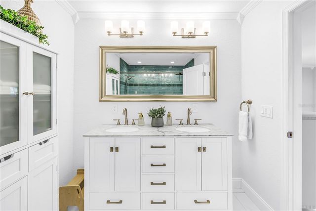 4039 ALBERCA WAY S, St Petersburg, FL 33712