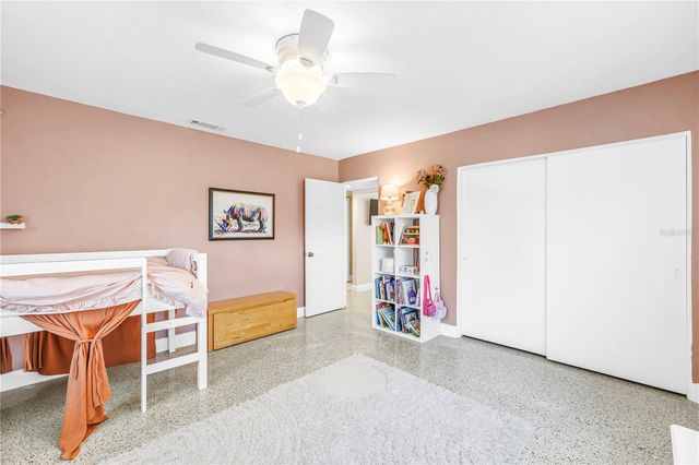 4039 ALBERCA WAY S, St Petersburg, FL 33712