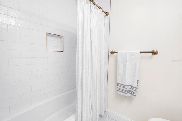 4039 ALBERCA WAY S, St Petersburg, FL 33712