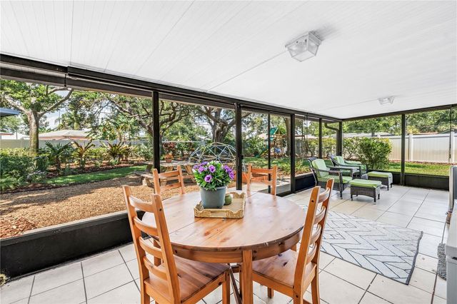 4039 ALBERCA WAY S, St Petersburg, FL 33712