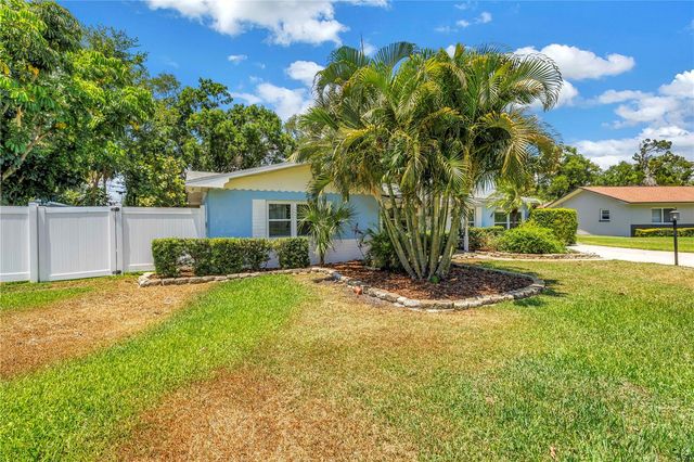 4039 ALBERCA WAY S, St Petersburg, FL 33712